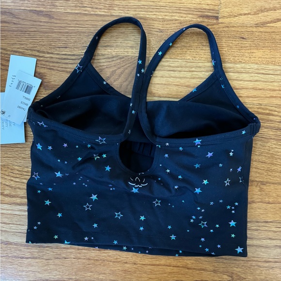 New with tags beyond yoga top - Picture 2 of 2